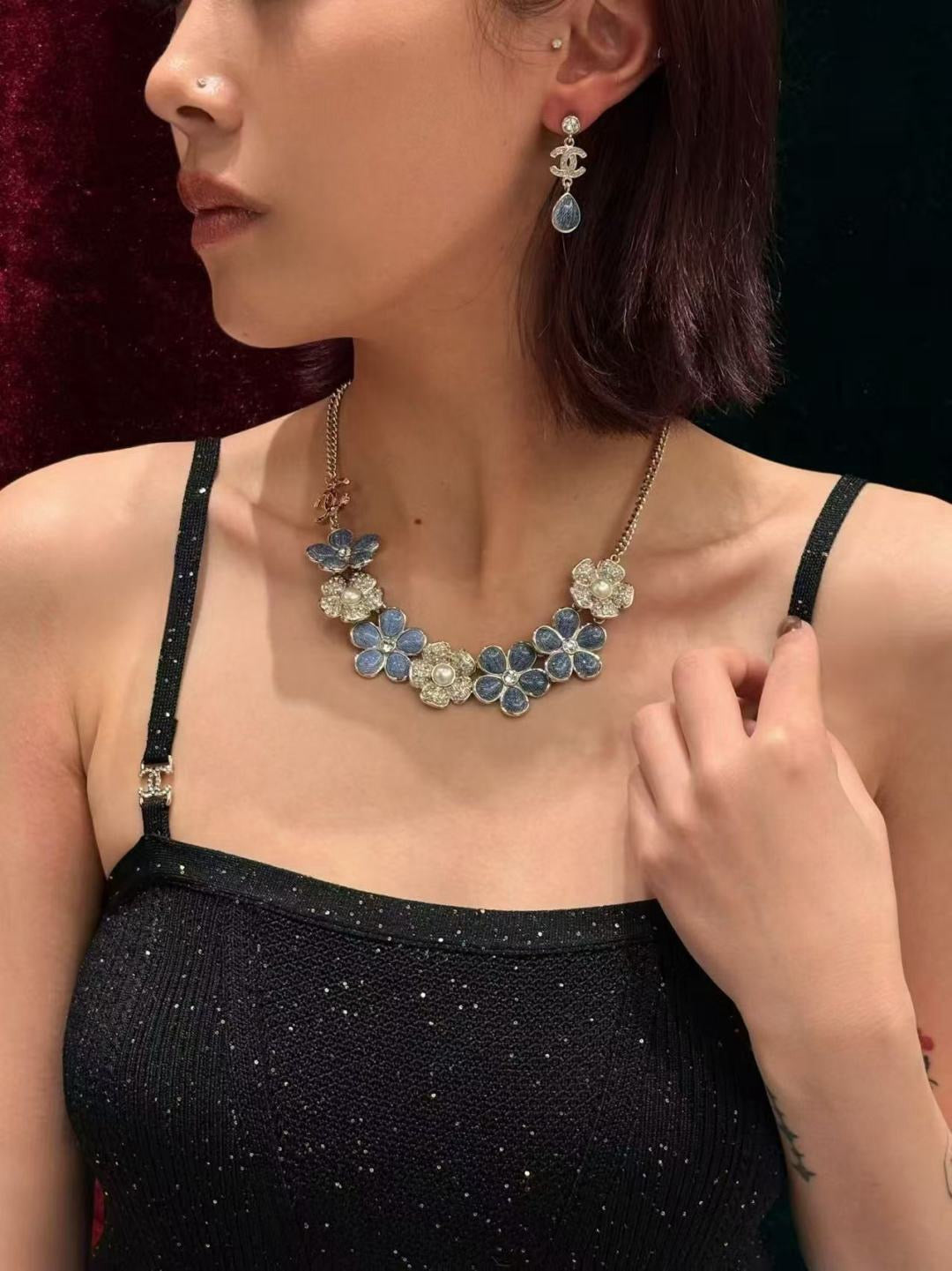 Chanel 2026 Denim Enamel Crystal Light Gold Double C Full Diamond Flower Pearl Necklace