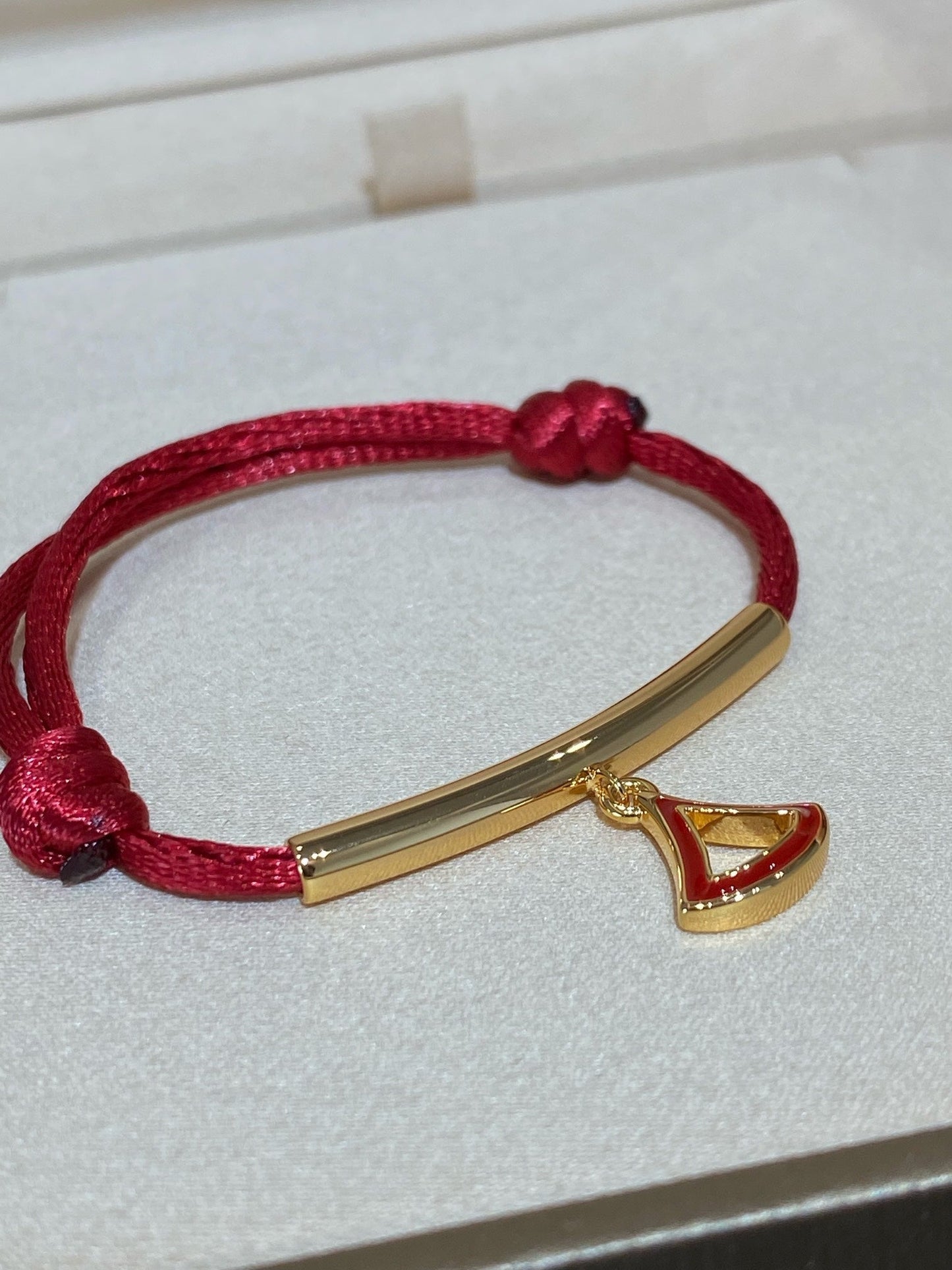 BVLGARI BVL 1 MOTIF LUCKY RED BRACELET GOLD