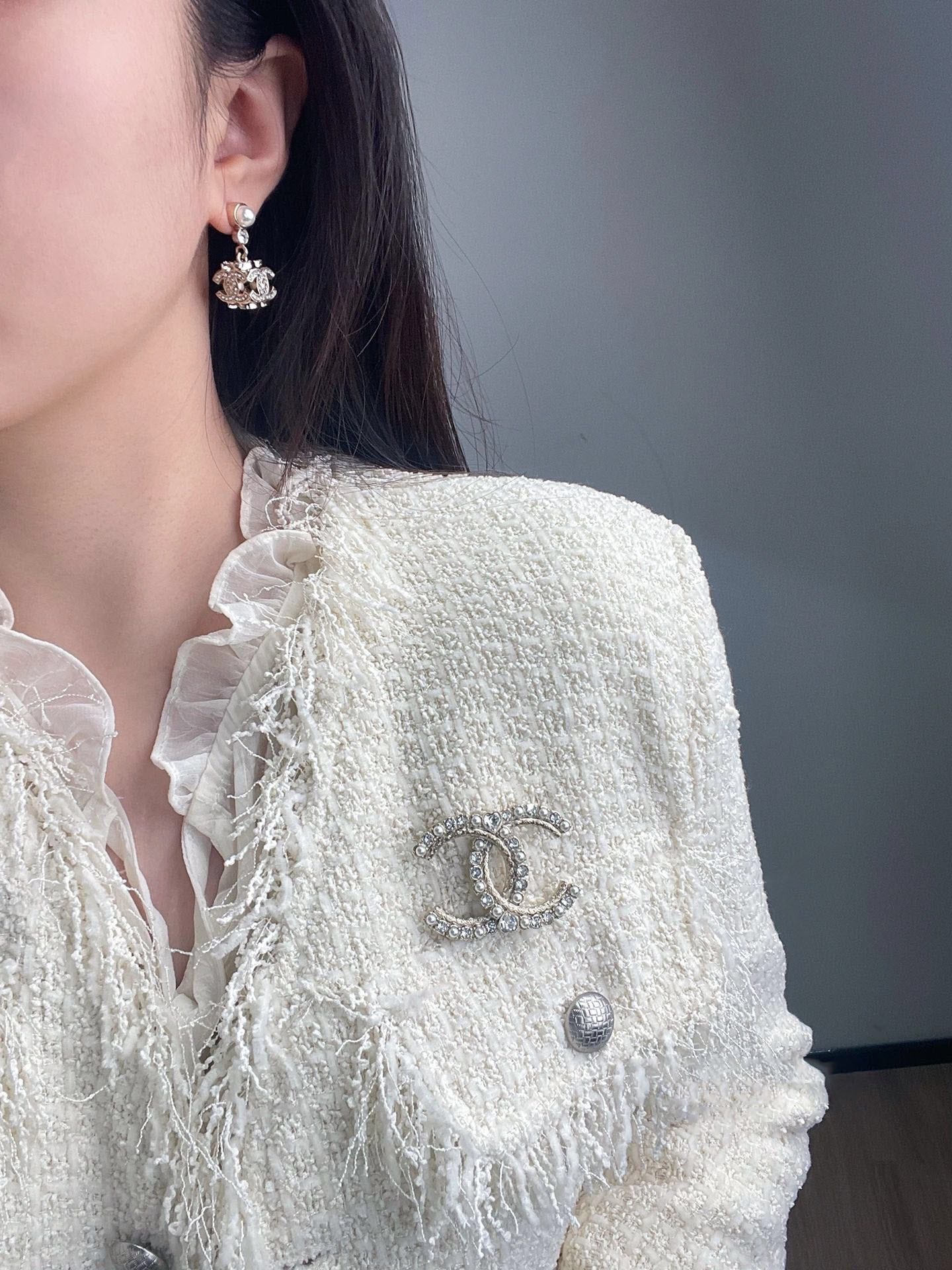 Chanel 23 Full Diamond Sieve Double C Gold Earrings