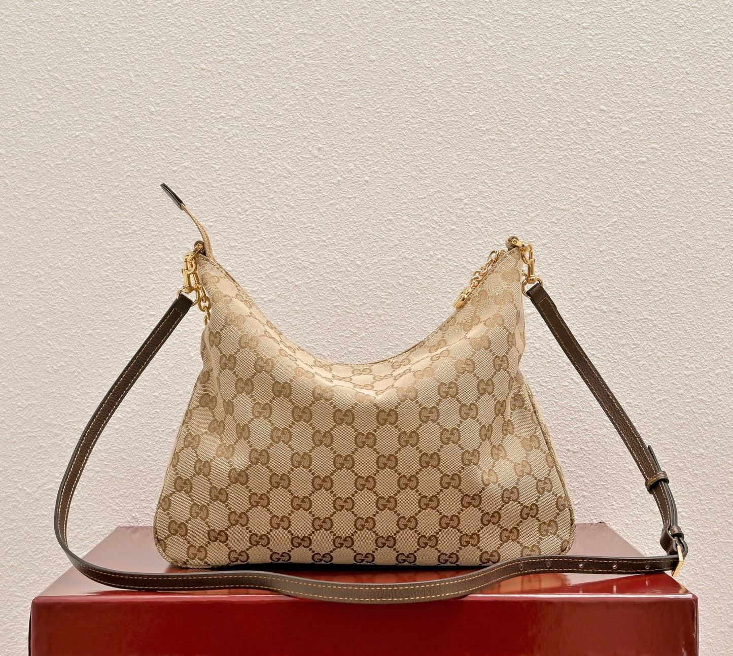 GUCCI Lady Lunetta Medium Shoulder Bag