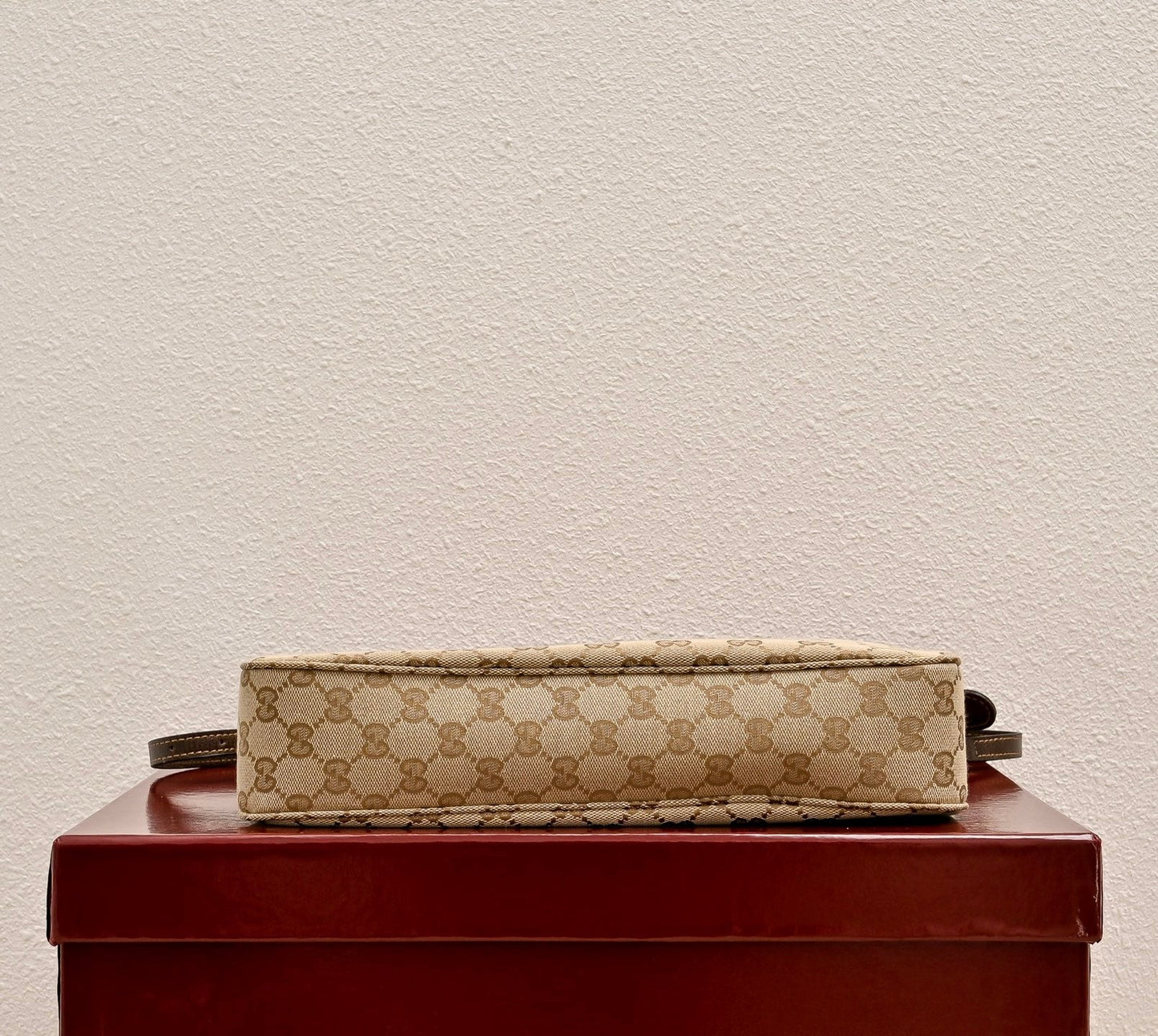 GUCCI Lady Lunetta Medium Shoulder Bag