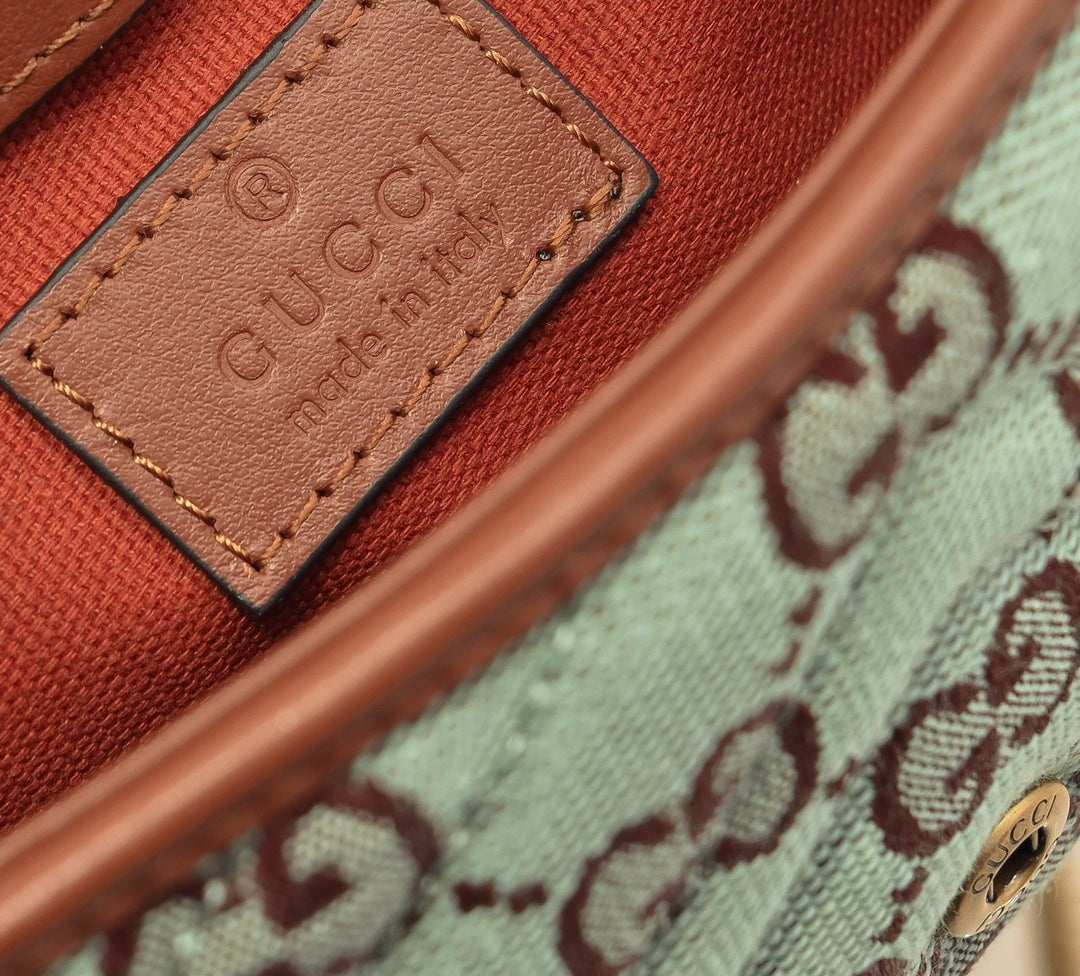 GUCCI GG Marmont Mini Bag
