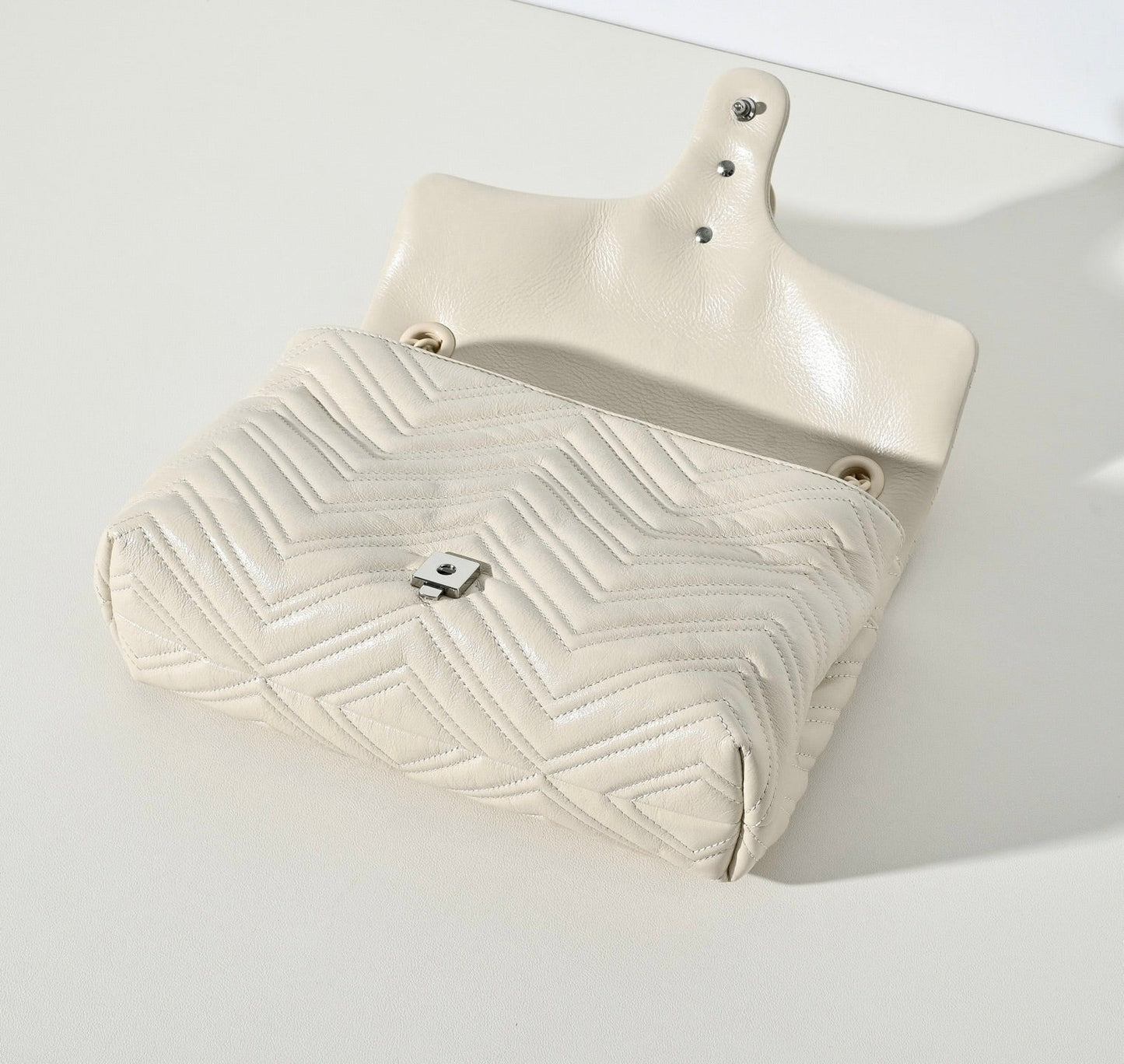 Gucci GG Marmont Pleated Calfskin Shoulder Bag