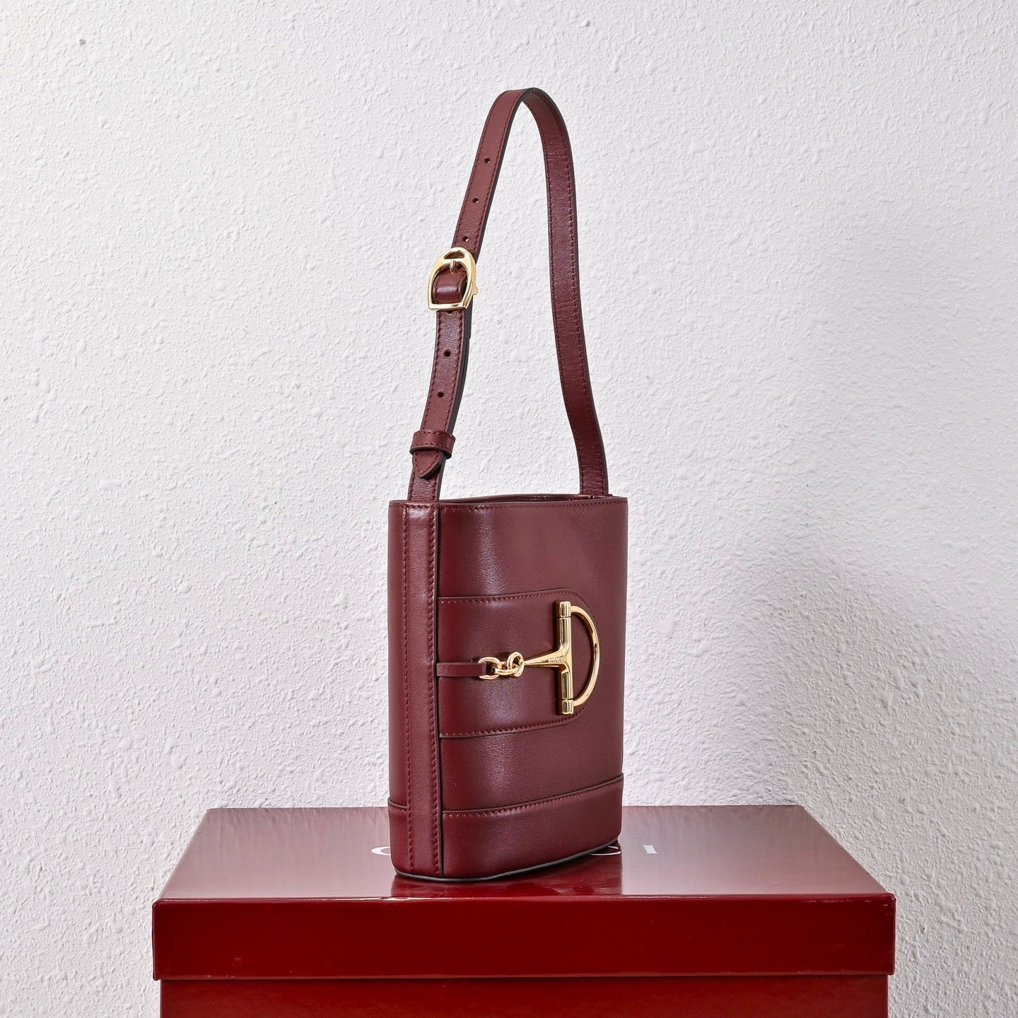 Gucci 73 Series Horsebit Bucket Bag