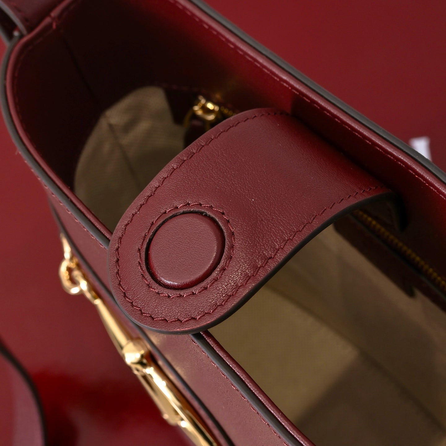 Gucci 73 Series Horsebit Bucket Bag