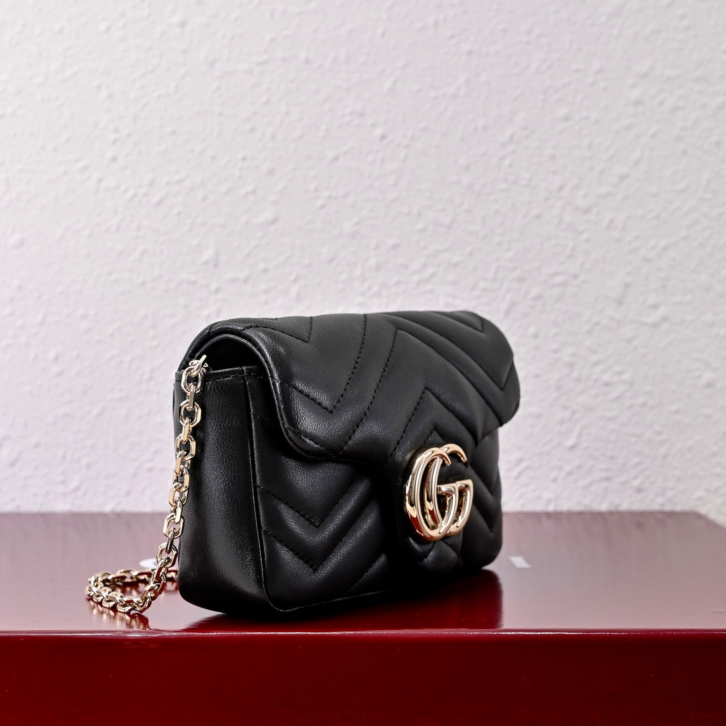 Gucci GG Marmont Mini Shoulder Bag