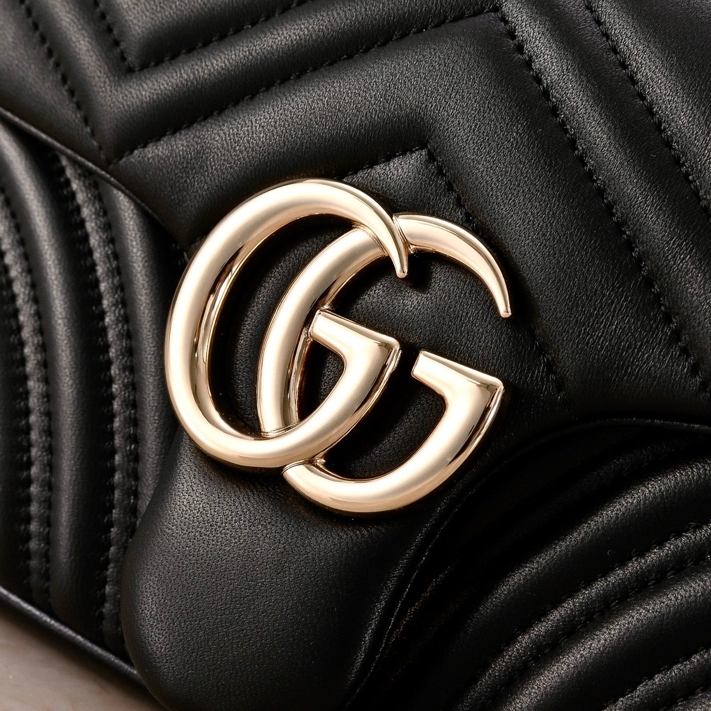 Gucci GG Marmont 2.0 Small Shoulder Bag