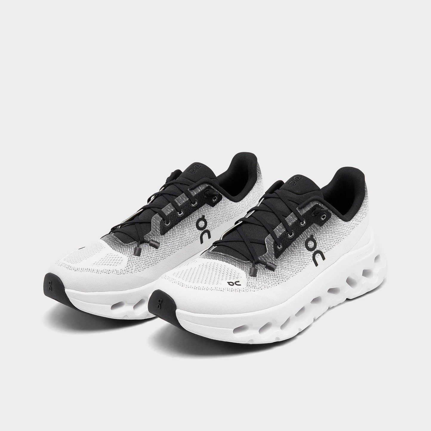 ON Cloudtilt trainers black ivory